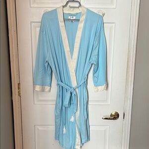 Women's Blue and White Robe